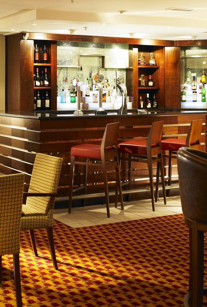 Delta Hotels By Marriott Northampton Extérieur photo