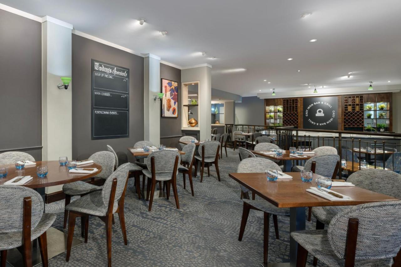 Delta Hotels By Marriott Northampton Extérieur photo