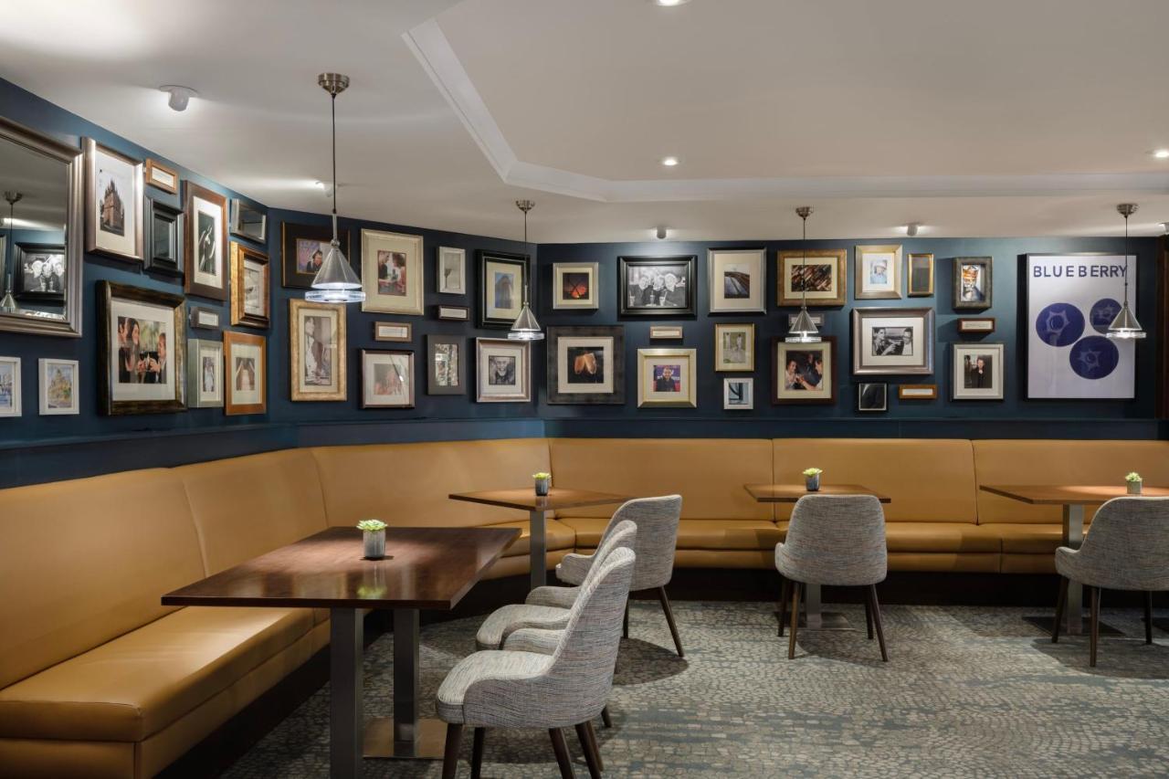 Delta Hotels By Marriott Northampton Extérieur photo