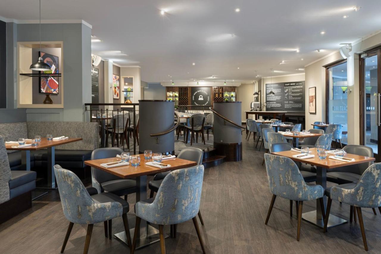 Delta Hotels By Marriott Northampton Extérieur photo