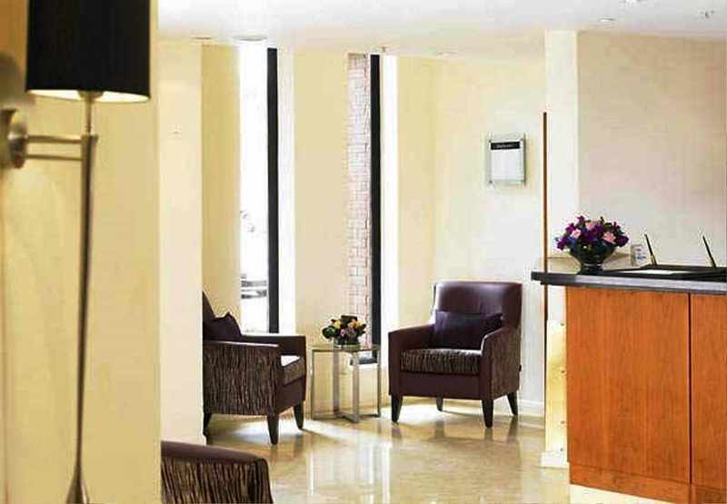Delta Hotels By Marriott Northampton Extérieur photo