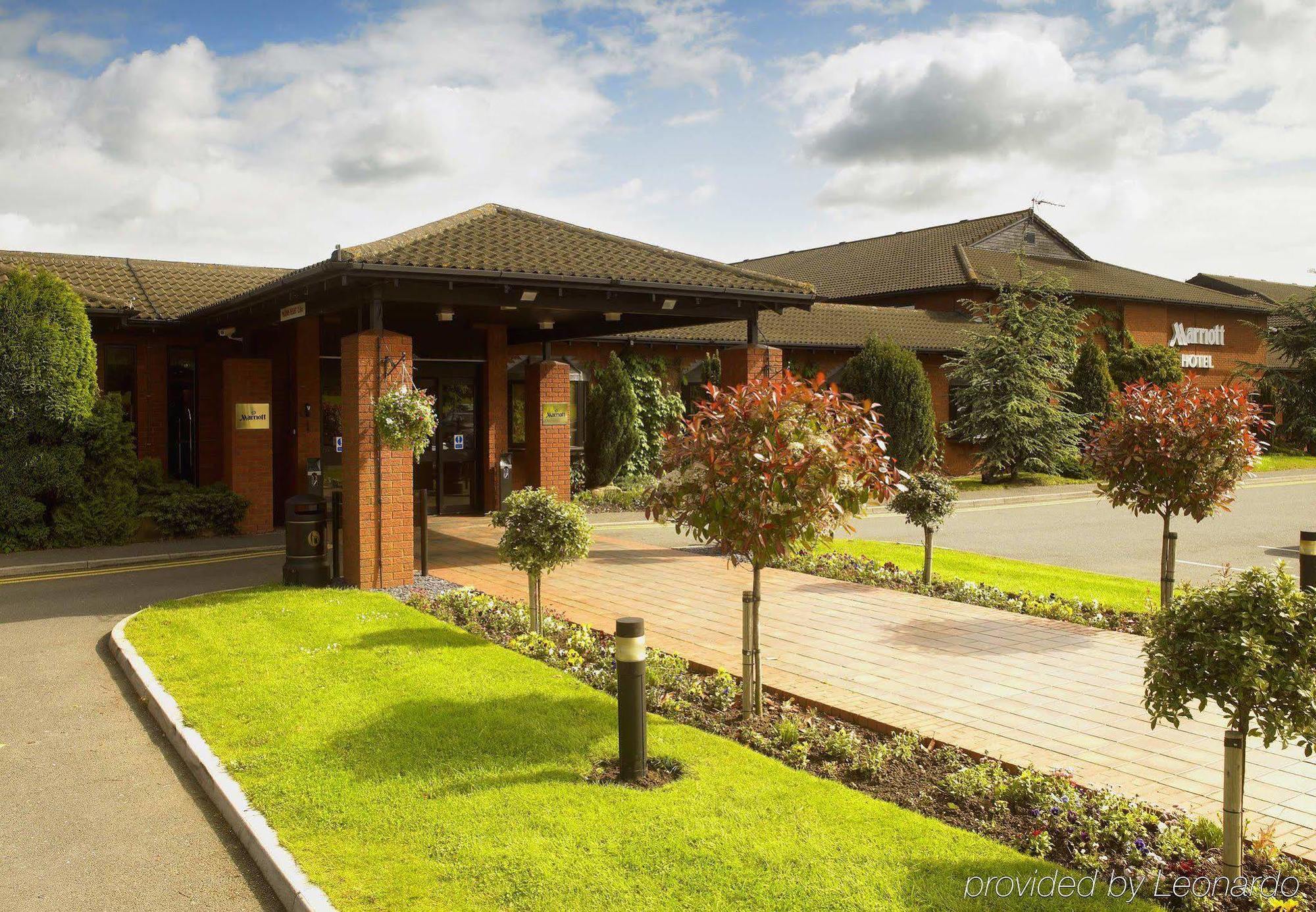 Delta Hotels By Marriott Northampton Extérieur photo