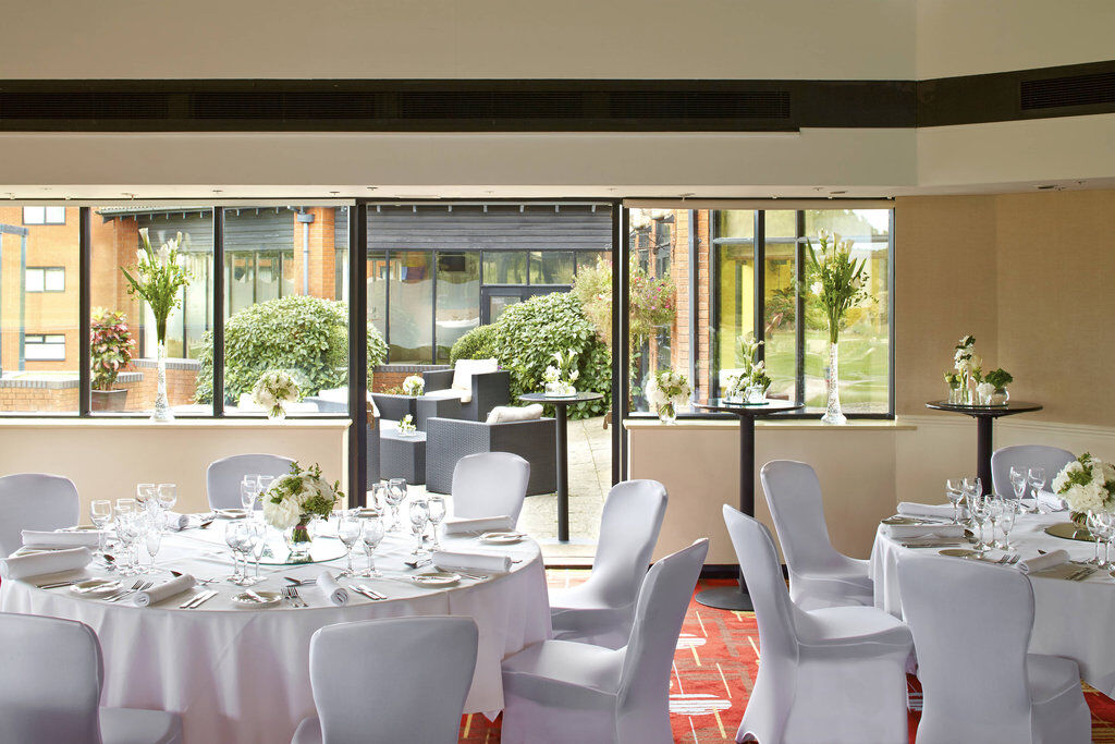 Delta Hotels By Marriott Northampton Extérieur photo